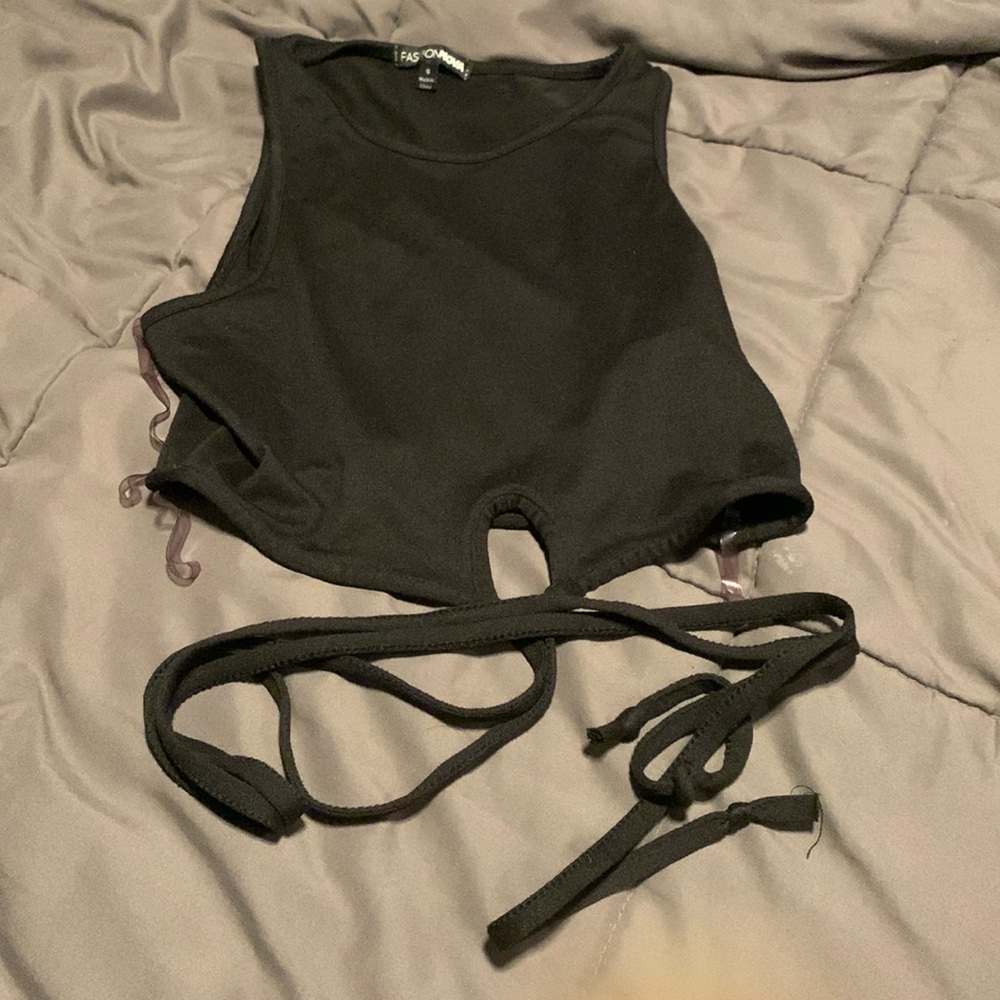Tie around crop top